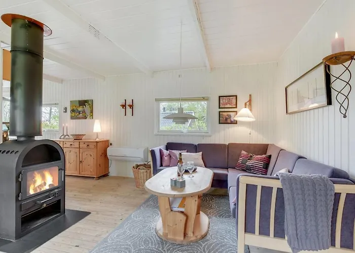 Nyaraló Markvor - 400m From The Sea By Interhome