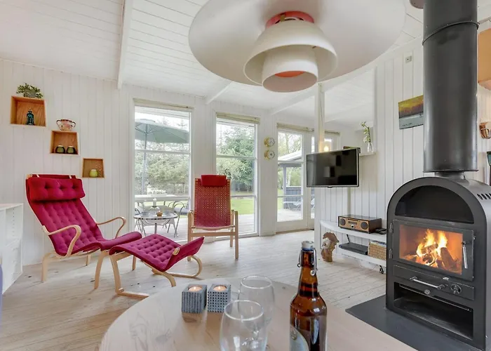 Markvor - 400m From The Sea By Interhome Дом отдыха *